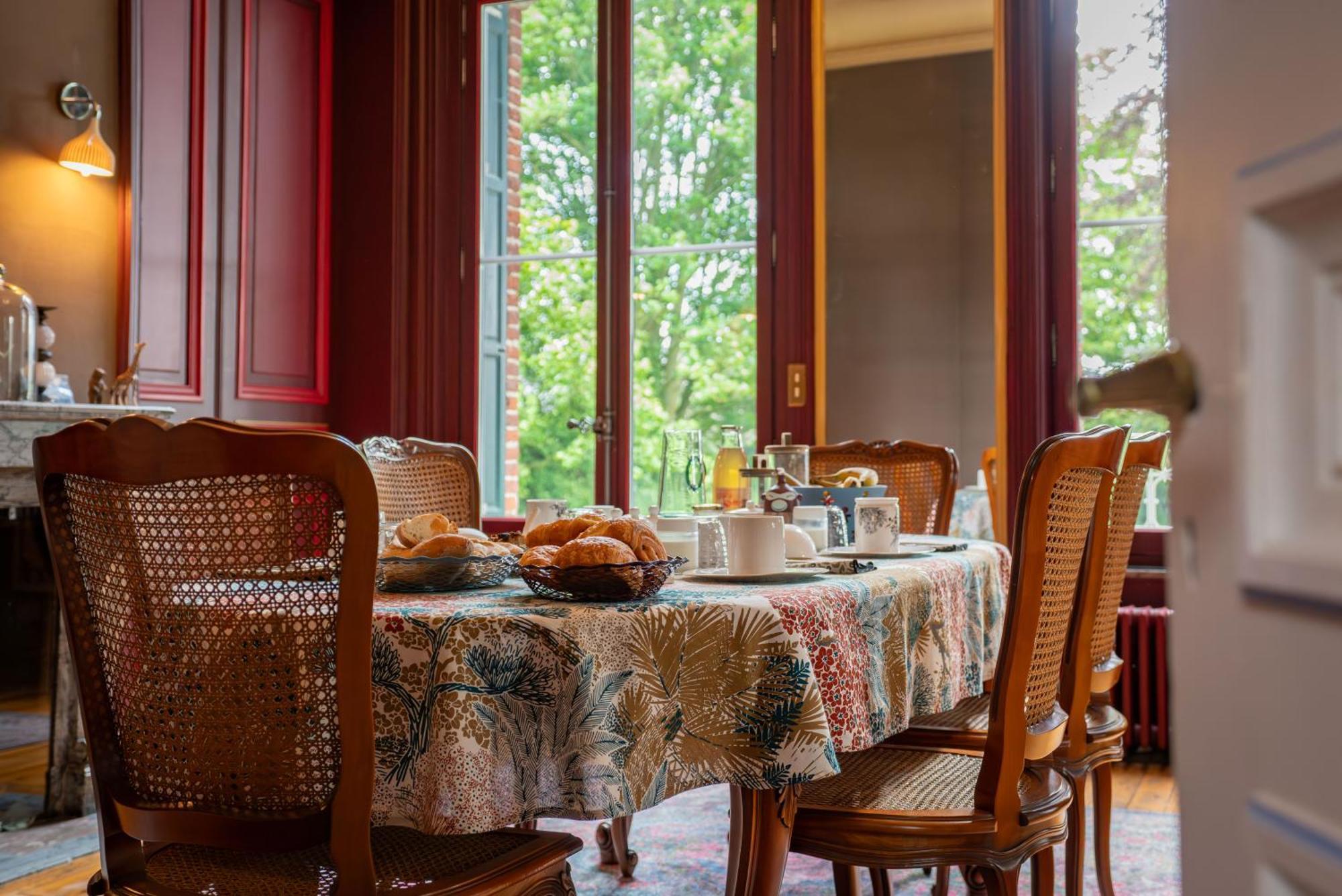 Mille Et Une Feuilles Saint-Martin-Lez-Tatinghem Экстерьер фото